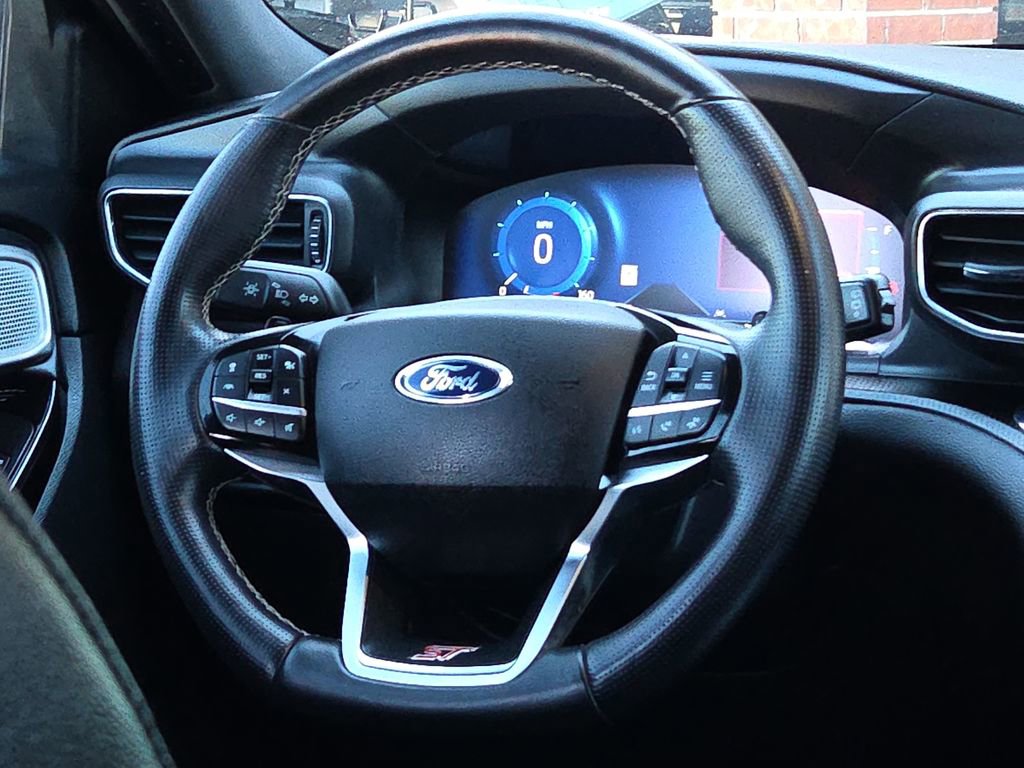 Used 2021 Ford Explorer ST w/ Equipment Group 401A image 12