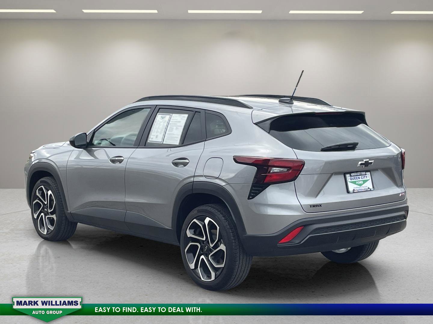 Used 2024 Chevrolet Trax RS image 5