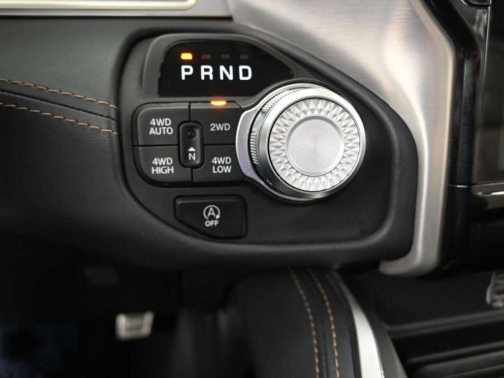 Used 2025 RAM 1500 Tungsten image 32