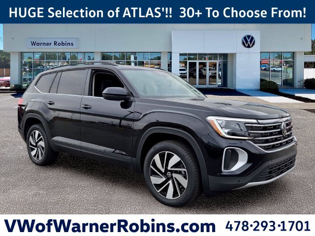 New 2026 Volkswagen Atlas SE FWD image 1