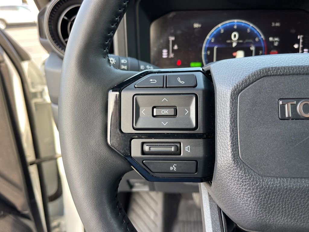 Used 2025 Toyota Land Cruiser 1958 image 17