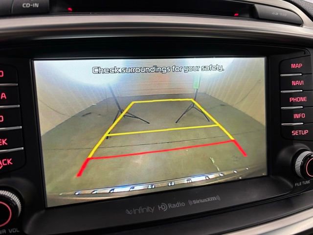 Used 2016 Kia Sorento SX image 25