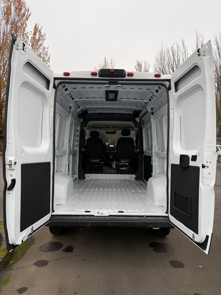 New 2026 RAM ProMaster 1500 w/ Convenience Group FWD image 8