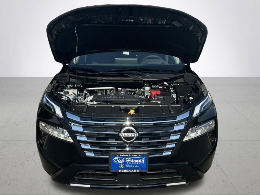 New 2026 Nissan Rogue Platinum w/ Platinum Premium Package image 5