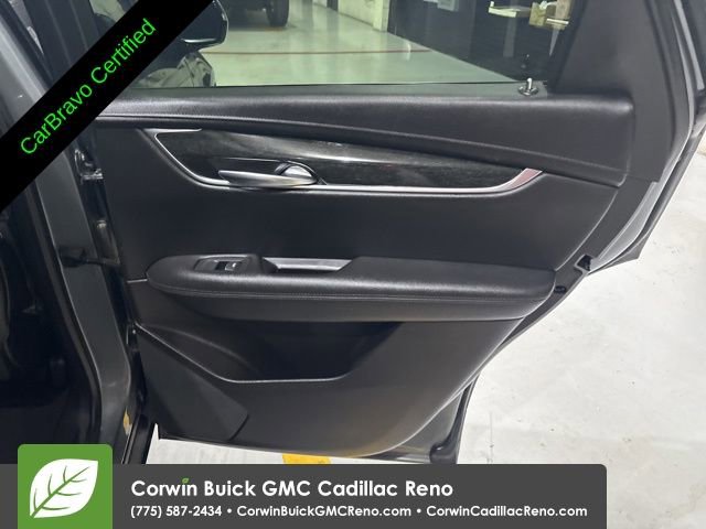 Used 2021 Cadillac XT5 Premium Luxury image 29