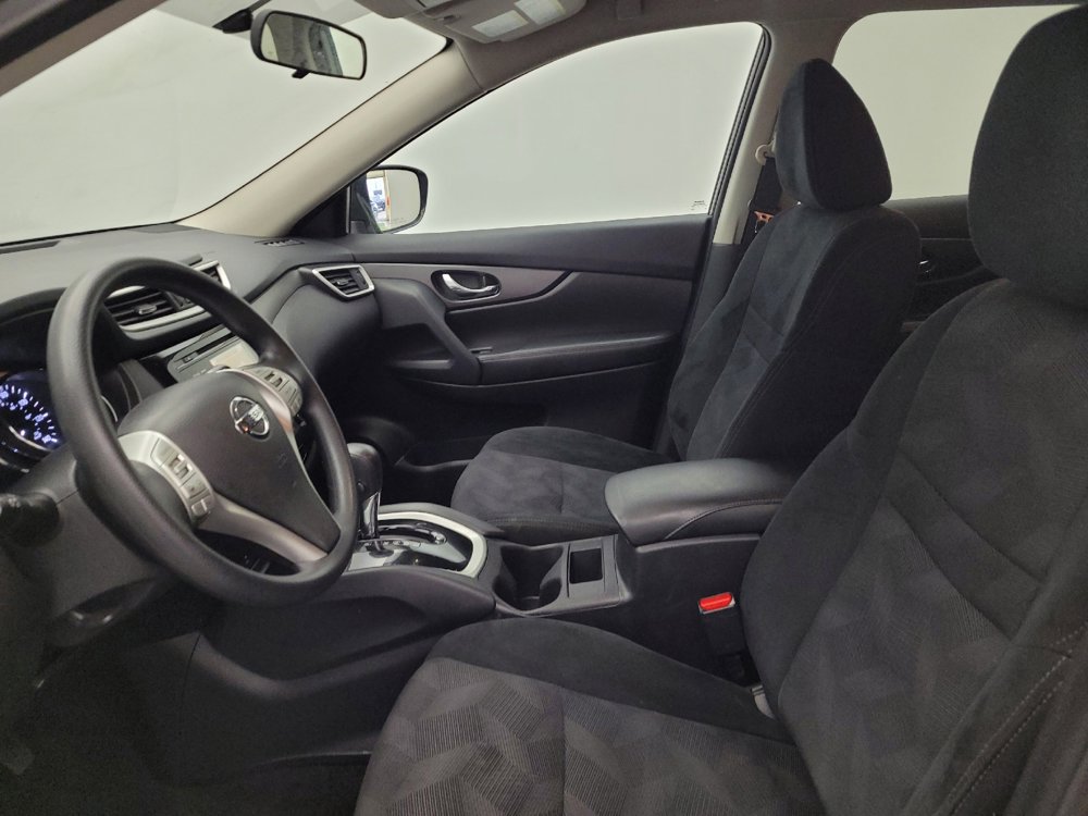 Used 2016 Nissan Rogue S w/ Appearance Package image 17