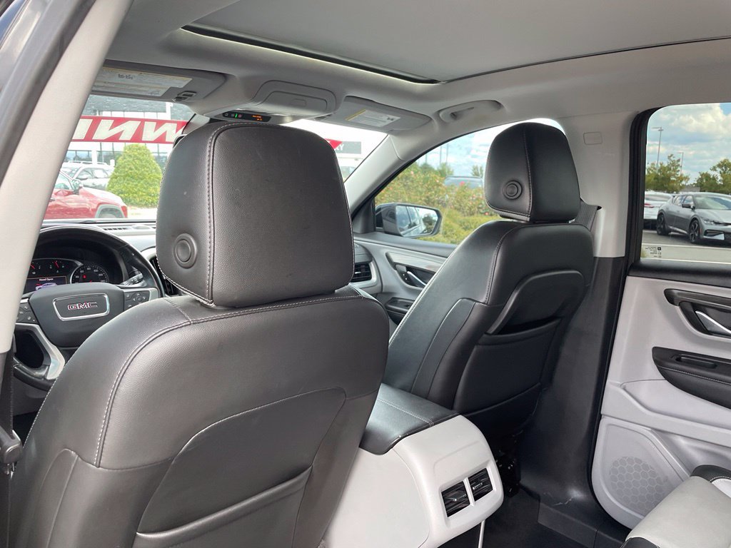 Used 2022 GMC Terrain SLT FWD image 27