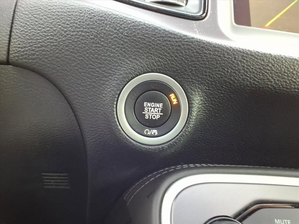 Certified 2019 Dodge Challenger SXT w/ Blacktop Package RWD image 19