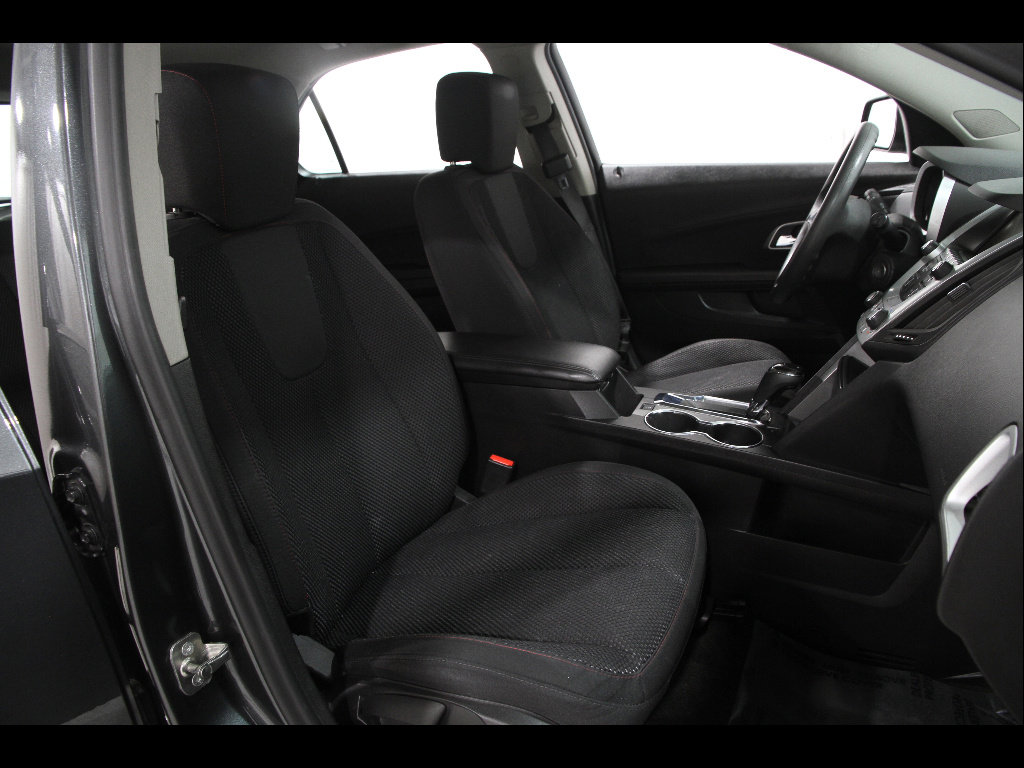 Used 2017 Chevrolet Equinox LS image 15