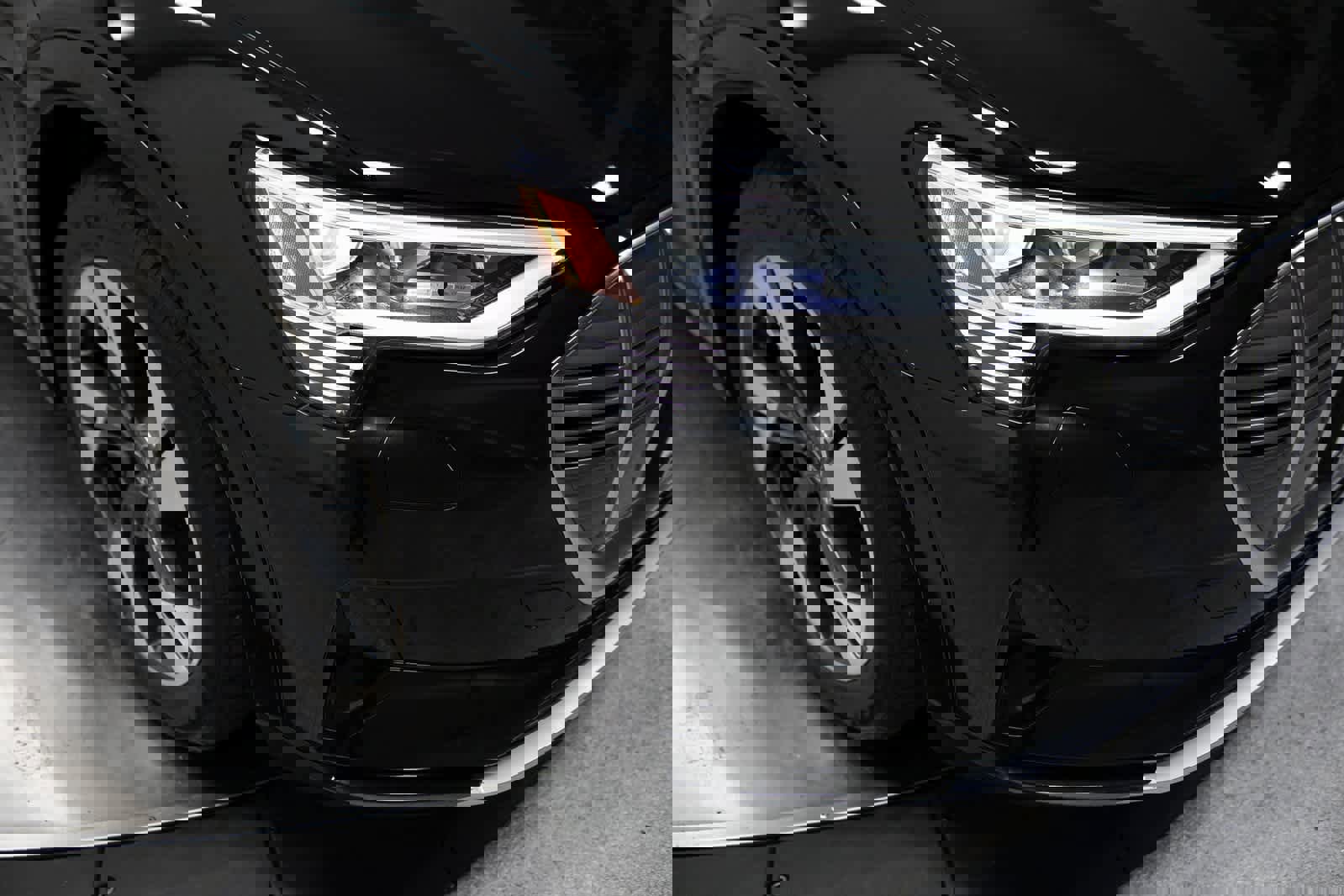 Used 2022 Audi e-tron Premium image 12