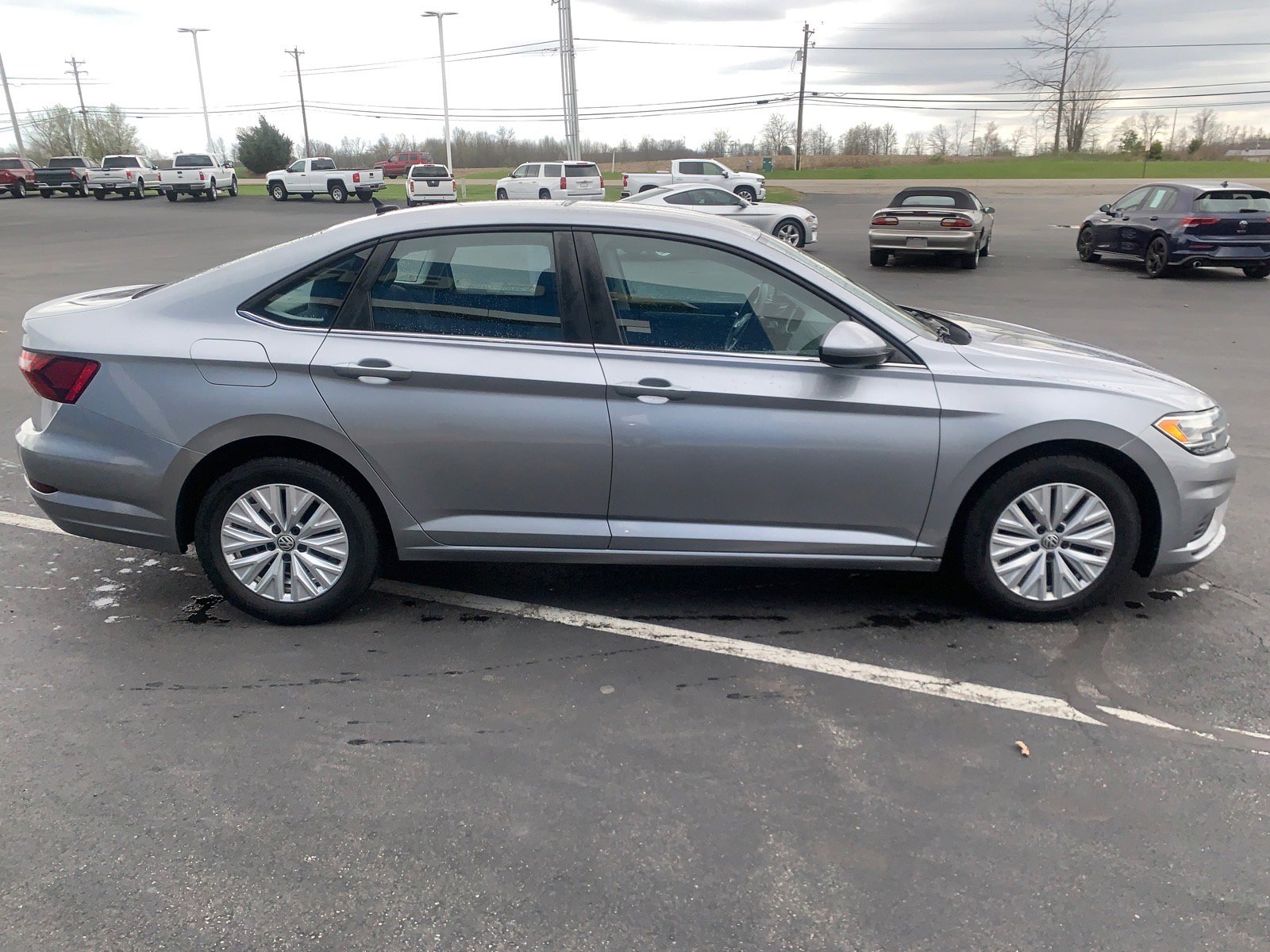 Used 2020 Volkswagen Jetta S w/ Driver Assistance Package image 3