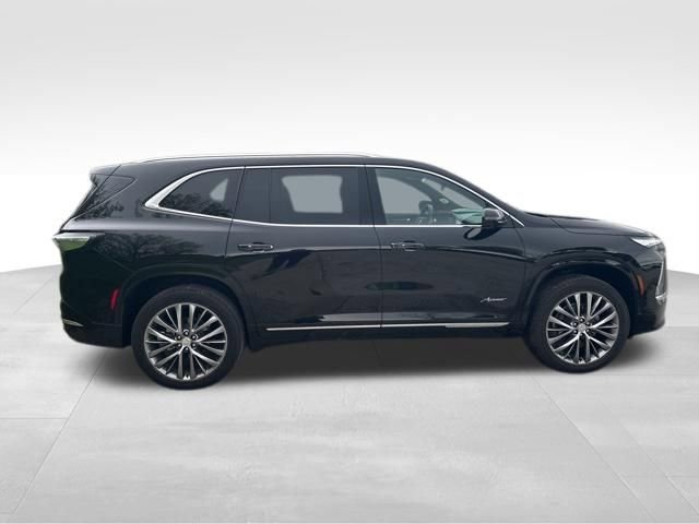 Used 2025 Buick Enclave Avenir AWD/4WD image 7