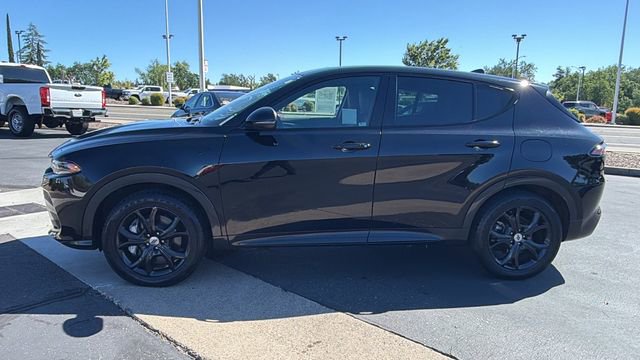 Used 2024 Dodge Hornet R/T Plus w/ R/T Blacktop Package AWD/4WD image 7
