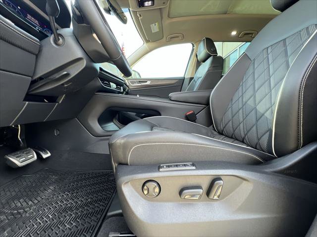 New 2026 Volkswagen Atlas SEL Premium R-Line image 12