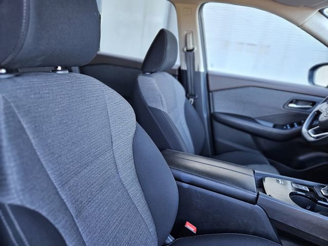 Certified 2023 Nissan Rogue SV image 14