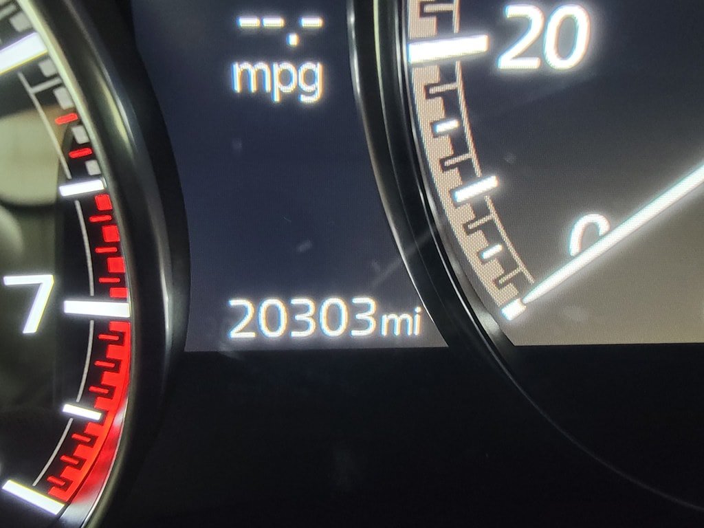 Used 2023 MAZDA CX-30 AWD 2.5 S w/ Premium Package image 17