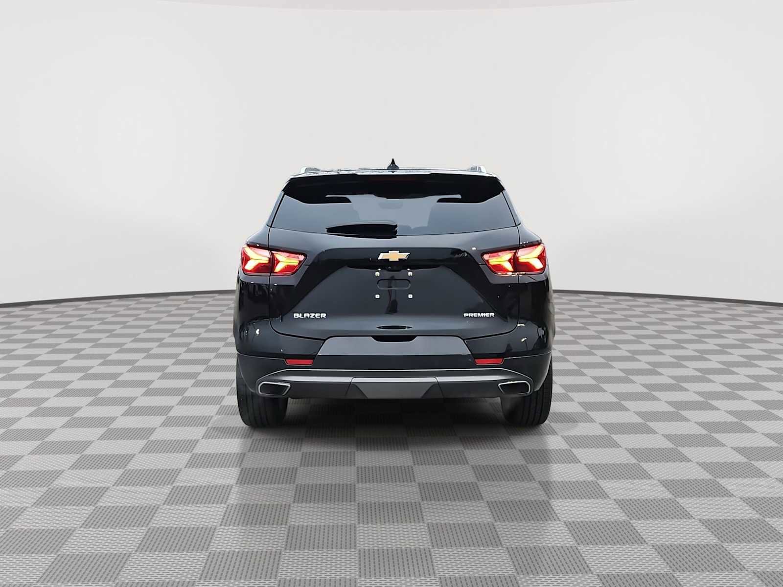 Certified 2022 Chevrolet Blazer Premier w/ Enhanced Convenience Package image 7