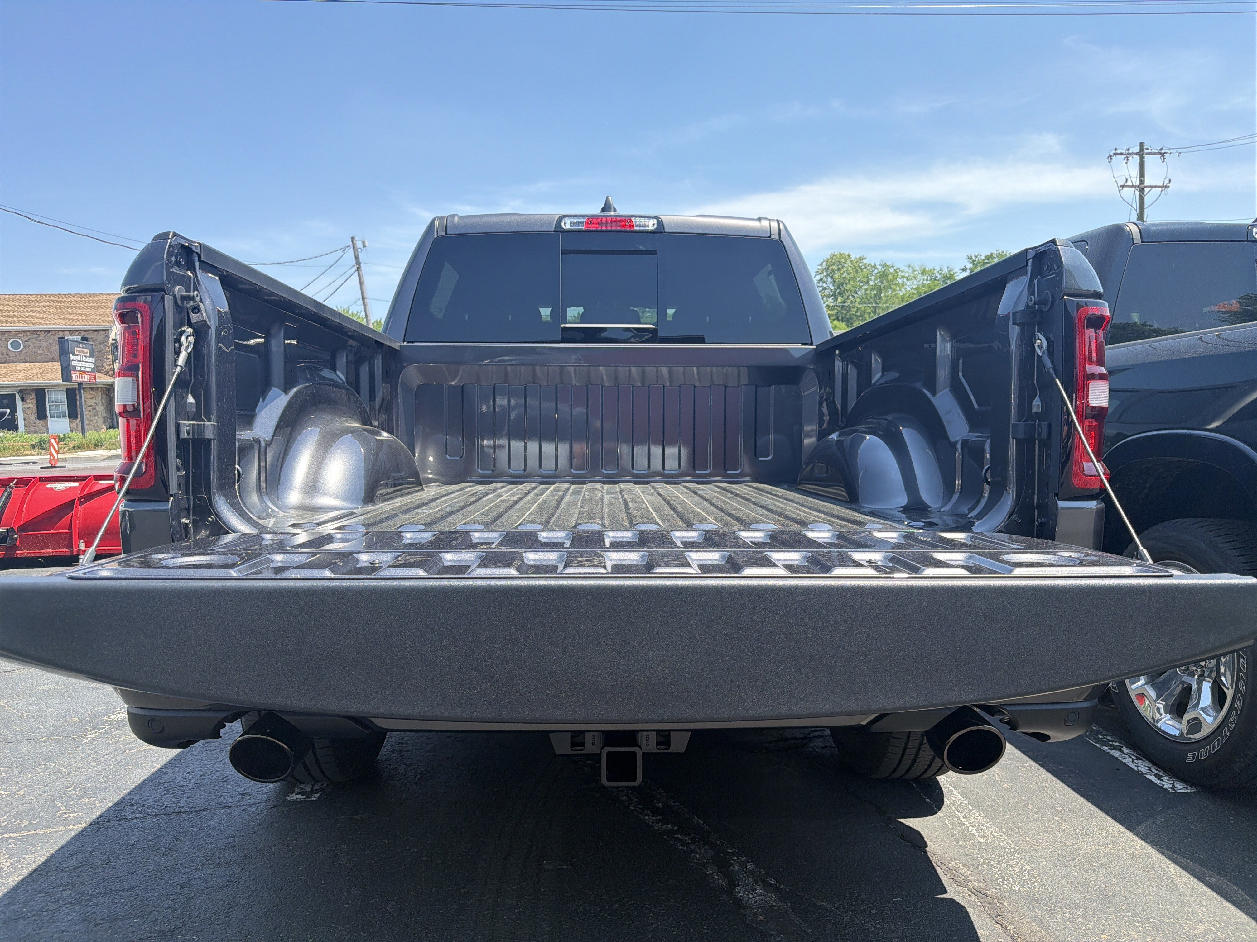 Used 2026 RAM 1500 Big Horn AWD/4WD image 10