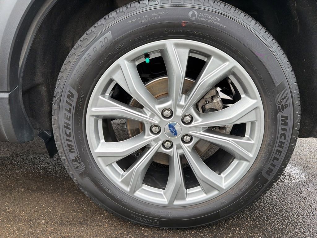 Used 2023 Ford Explorer XLT w/ Equipment Group 202A image 49