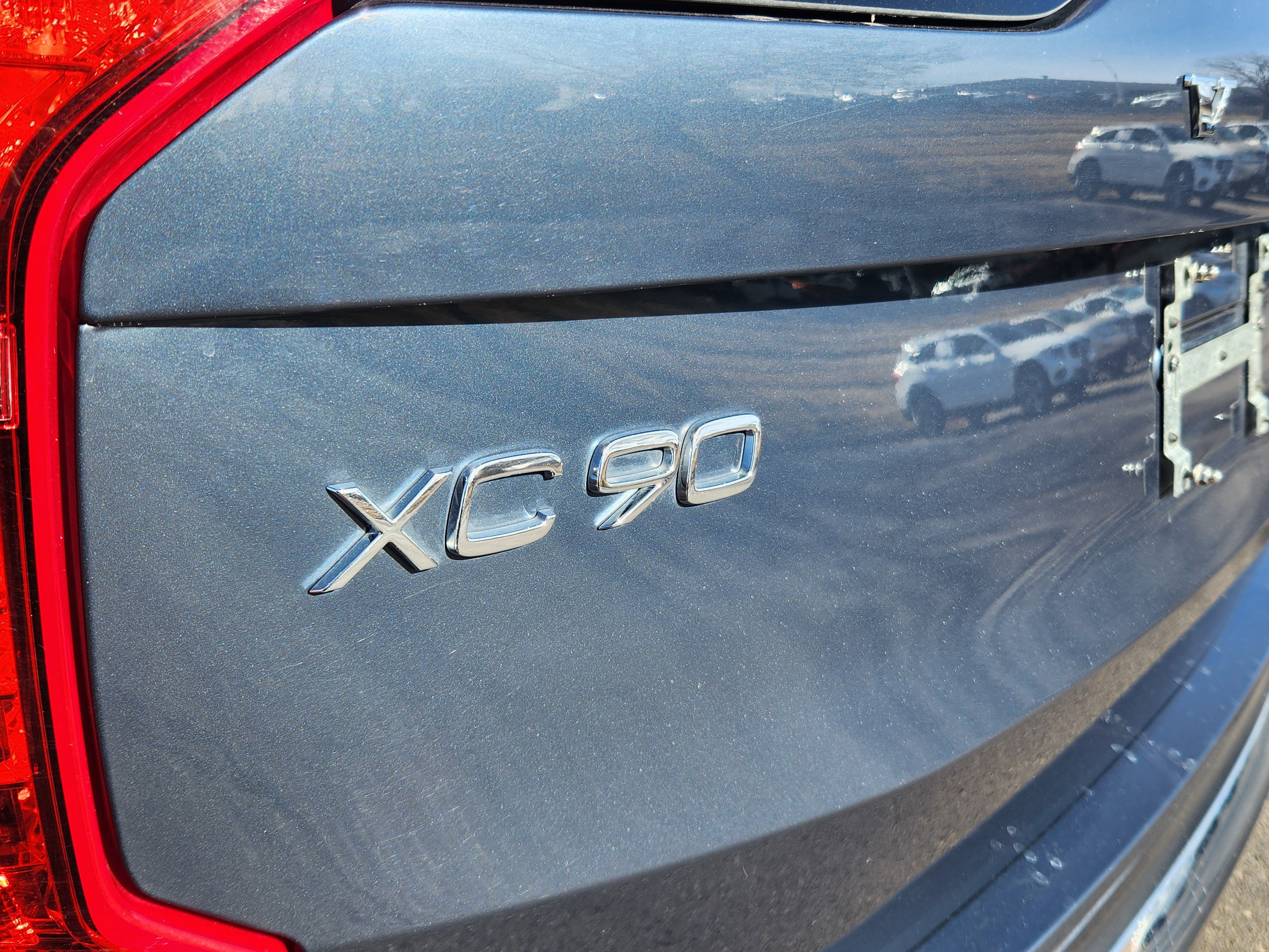 Used 2024 Volvo XC90 B5 Plus image 19