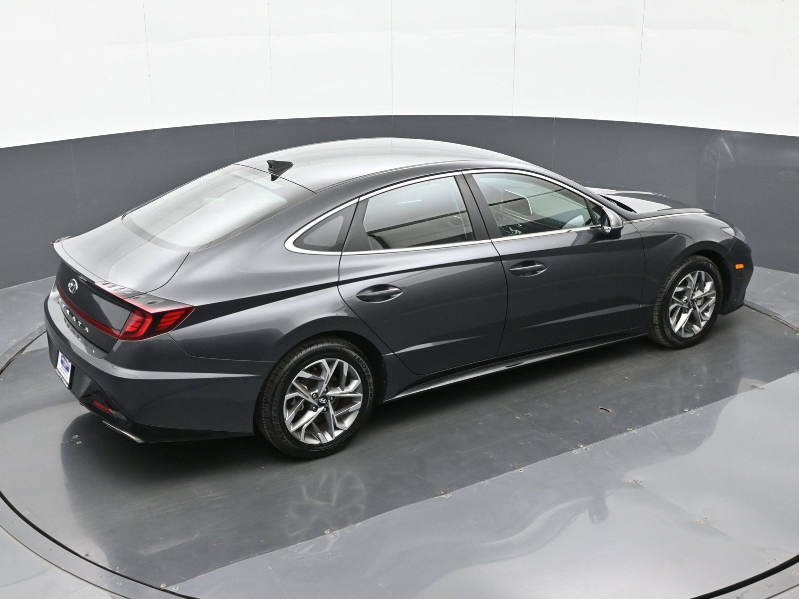 Certified 2023 Hyundai Sonata SEL w/ Preferred Accessory Package FWD image 34