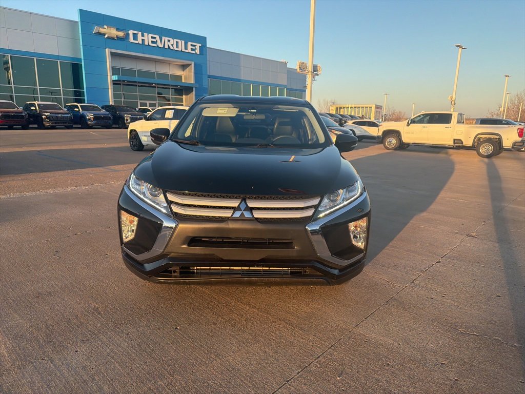 Used 2018 Mitsubishi Eclipse Cross ES image 2
