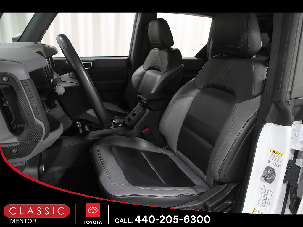 Used 2023 Ford Bronco Big Bend w/ Sasquatch Package AWD/4WD image 5