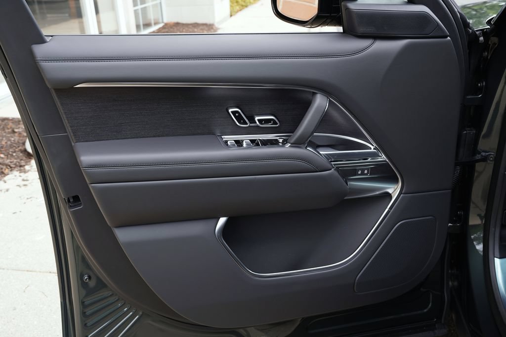 New 2026 Land Rover Range Rover SE AWD/4WD image 10