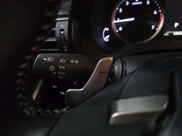 Used 2018 Lexus IS 300 w/ Comfort Package image 21