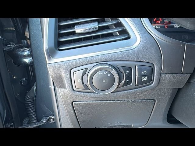 Certified 2024 Ford Edge Titanium AWD/4WD image 15