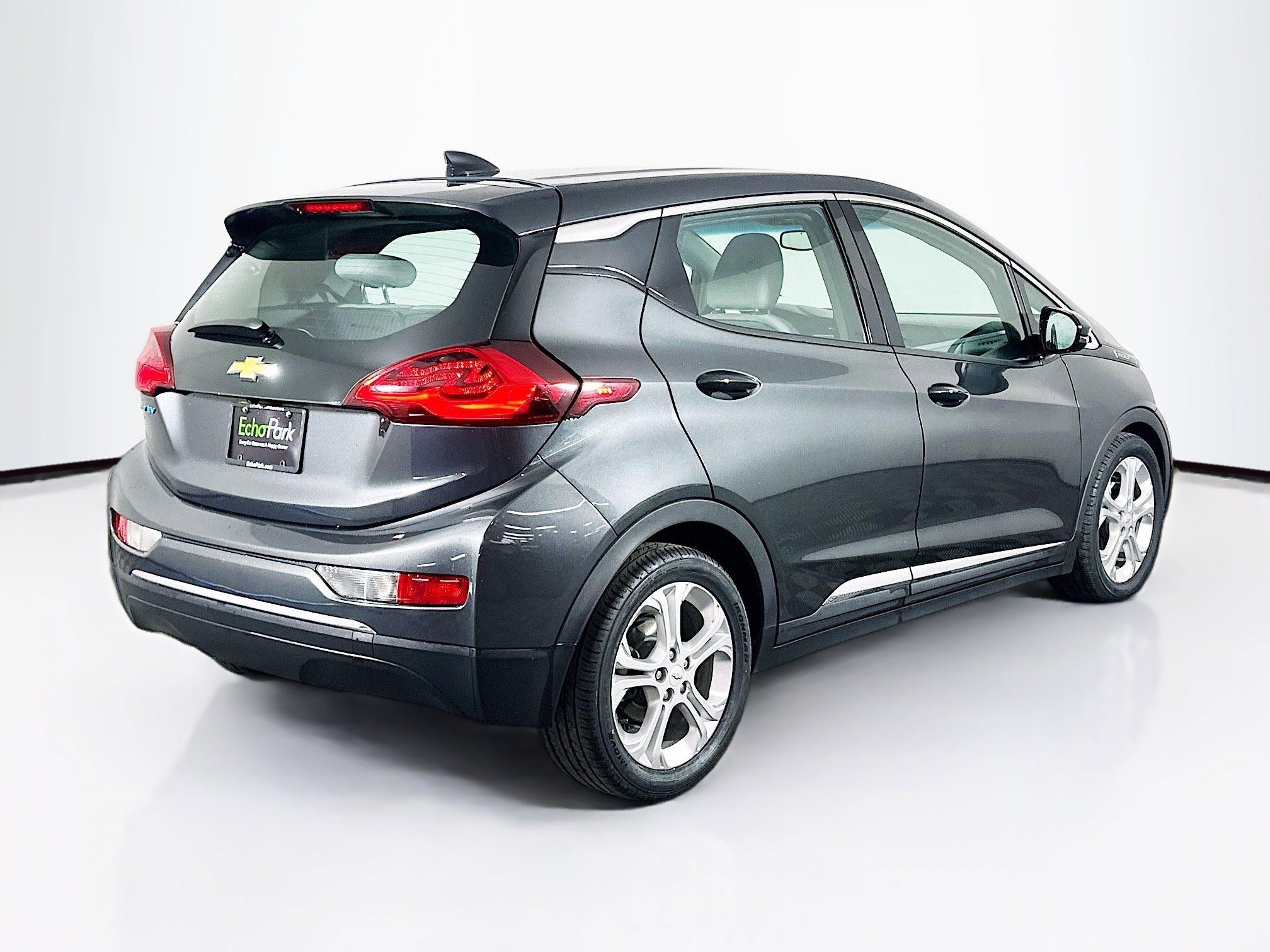 Used 2017 Chevrolet Bolt LT image 9