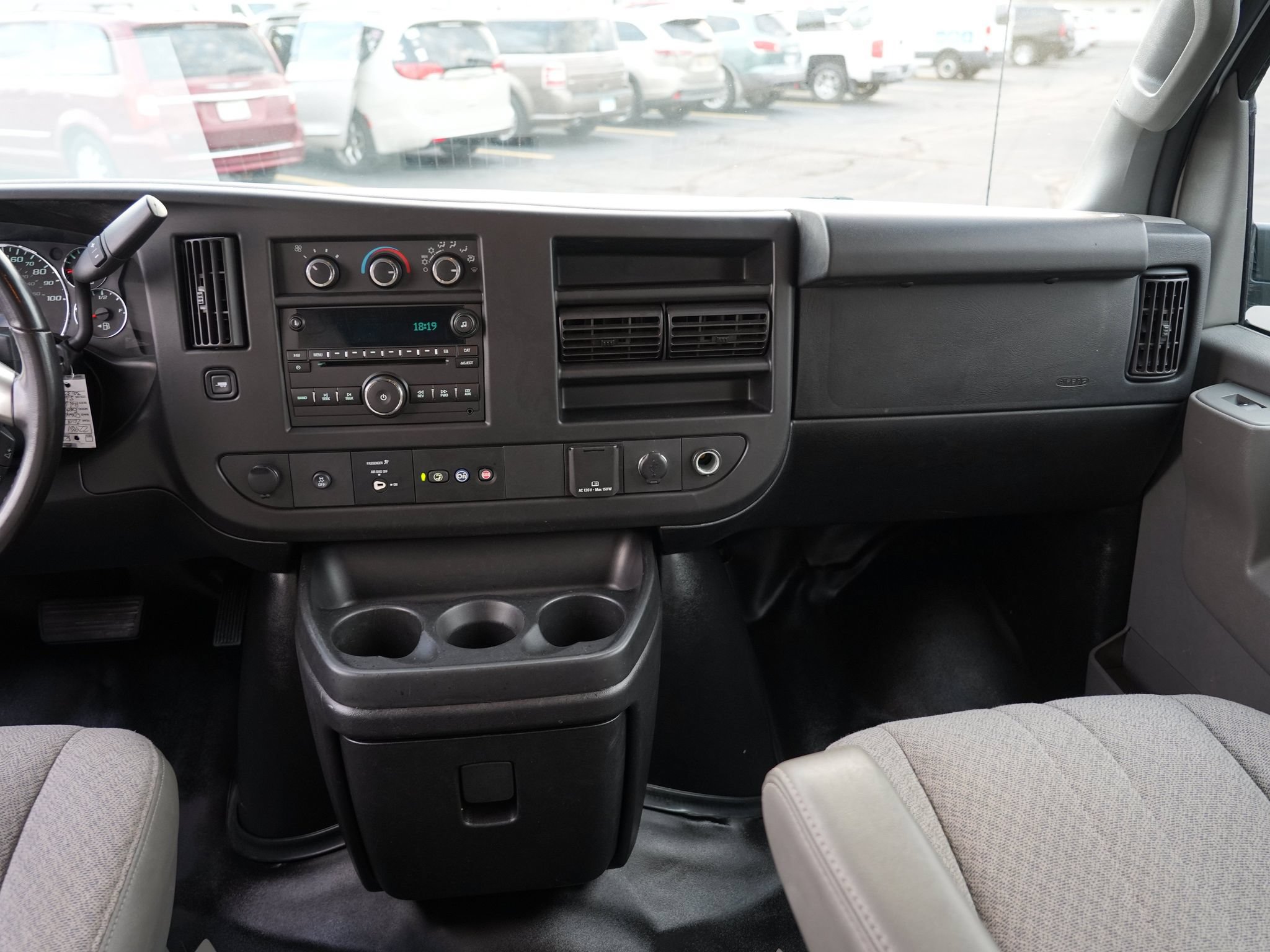 Used 2018 Chevrolet Express 2500 LS w/ Driver Convenience Package RWD image 23