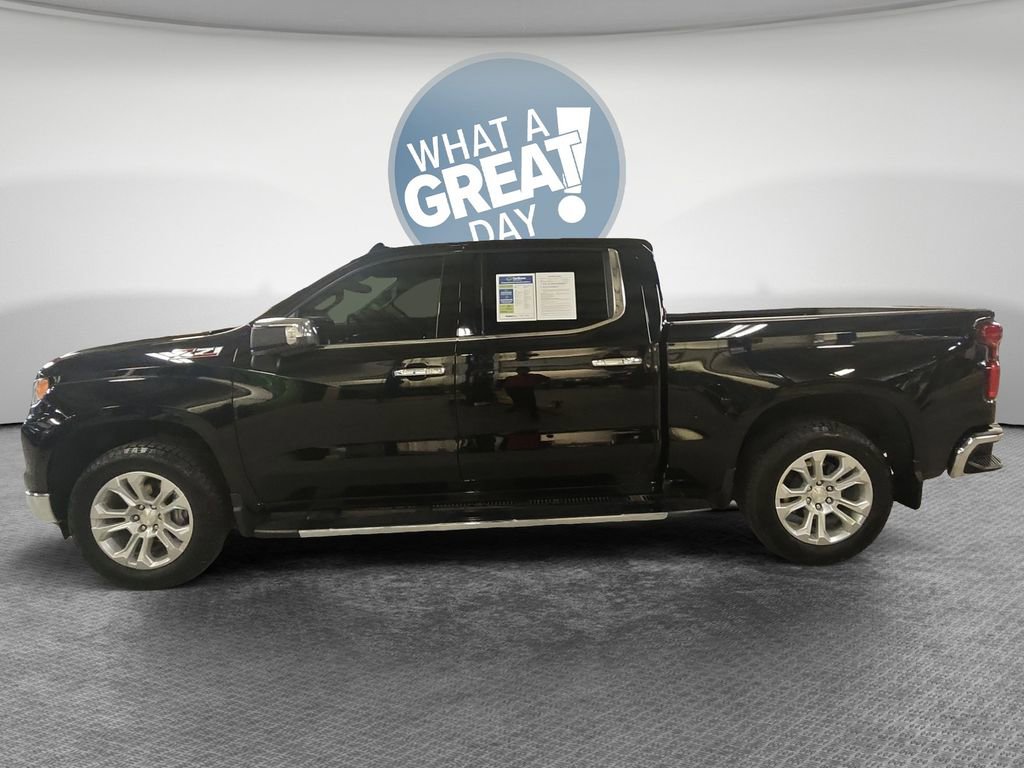 Used 2023 Chevrolet Silverado 1500 LTZ w/ LTZ Premium Package AWD/4WD image 7