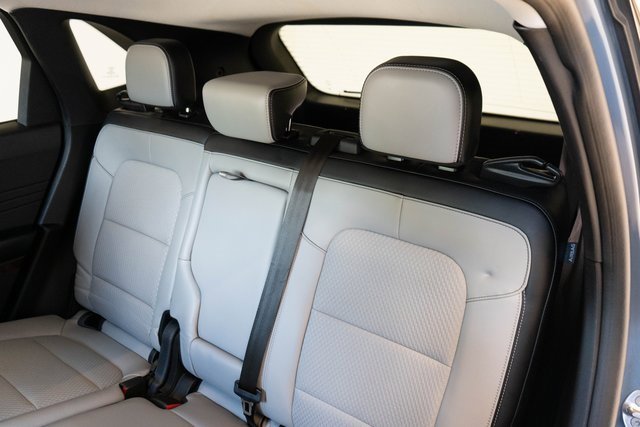 Used 2023 Ford Escape SE image 18