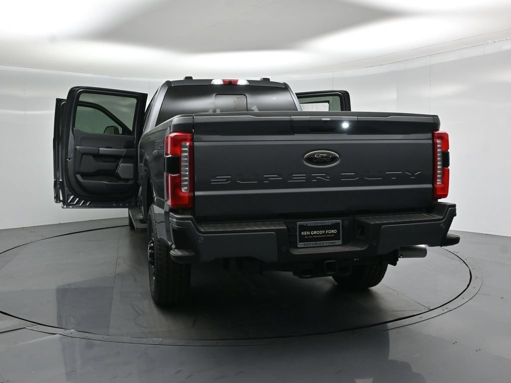 New 2026 Ford F250 Lariat w/ Black Appearance Package AWD/4WD image 32