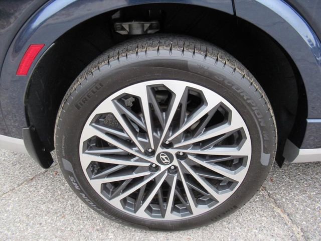 Used 2026 Hyundai Palisade Calligraphy FWD image 8