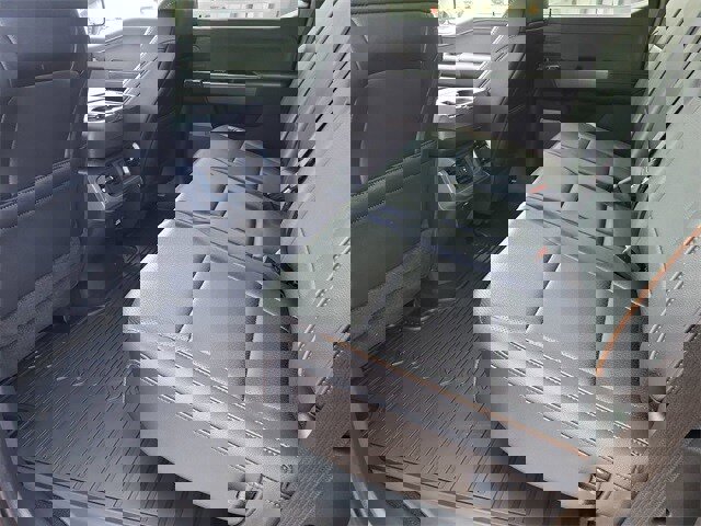 New 2025 Ford F150 Lariat w/ Equipment Group 501A Mid image 24