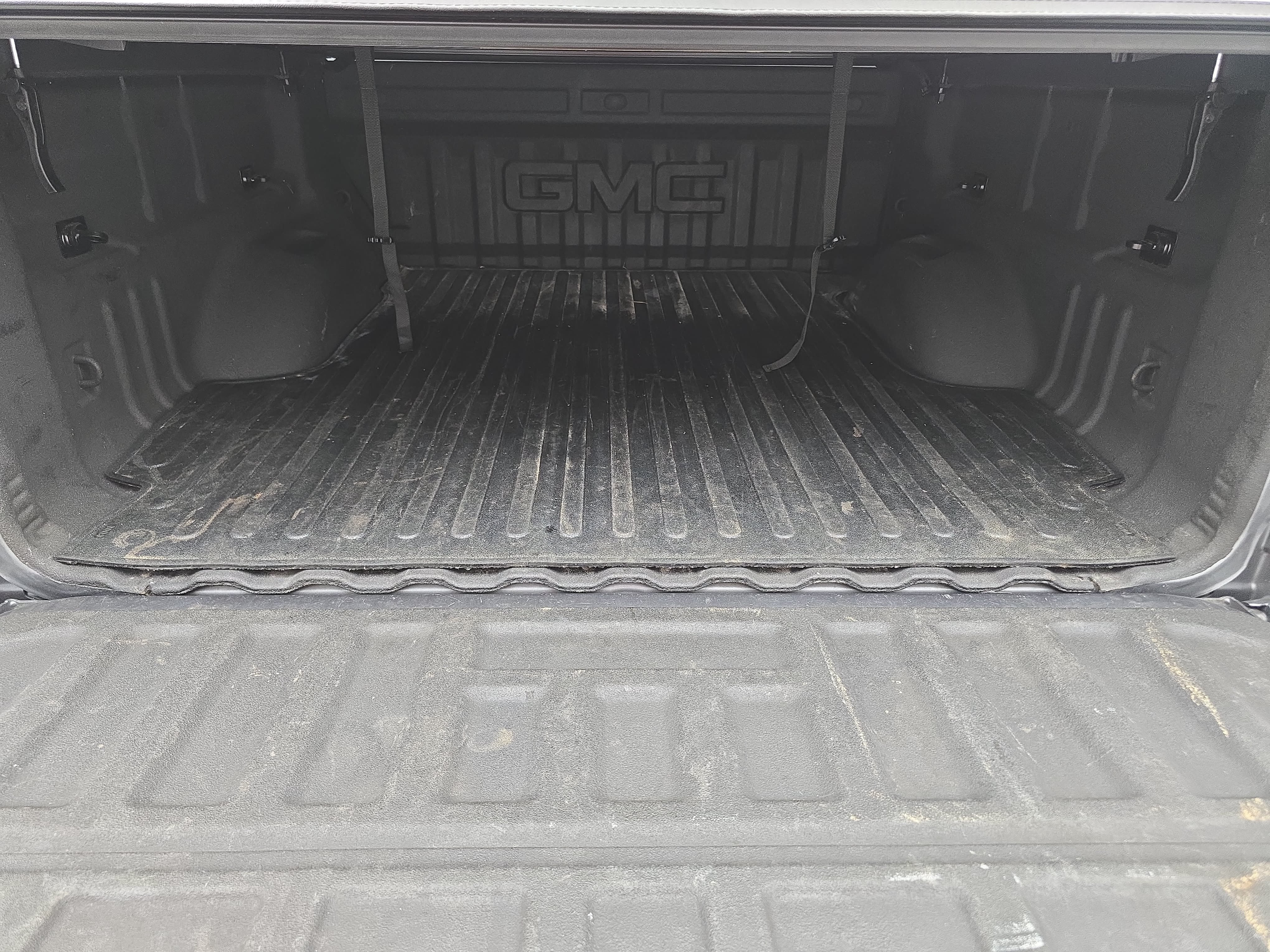 Used 2020 GMC Canyon SLT w/ Trailering Package RWD image 12