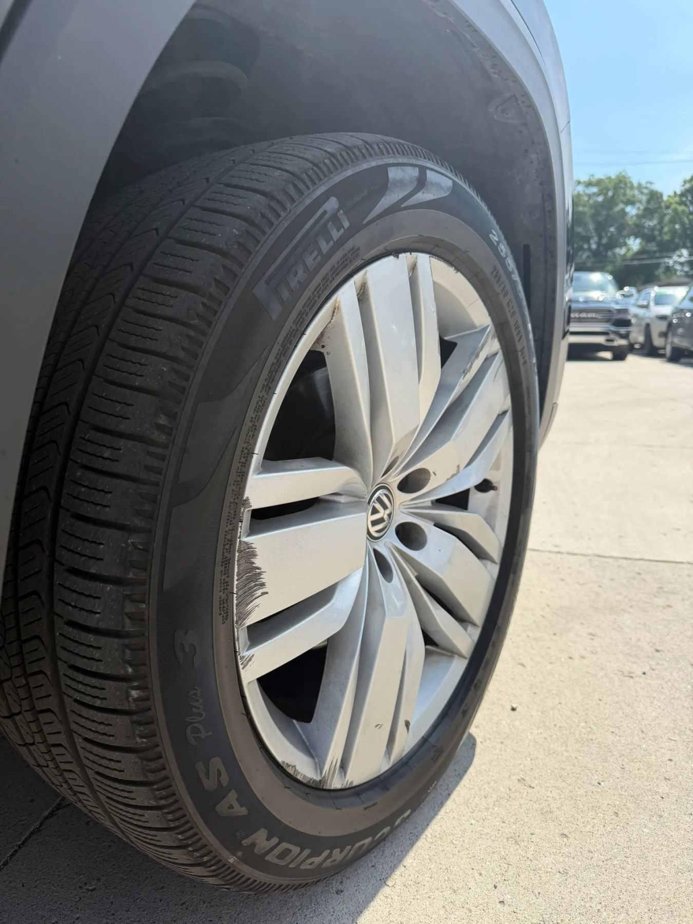 Used 2019 Volkswagen Atlas SEL AWD/4WD image 9