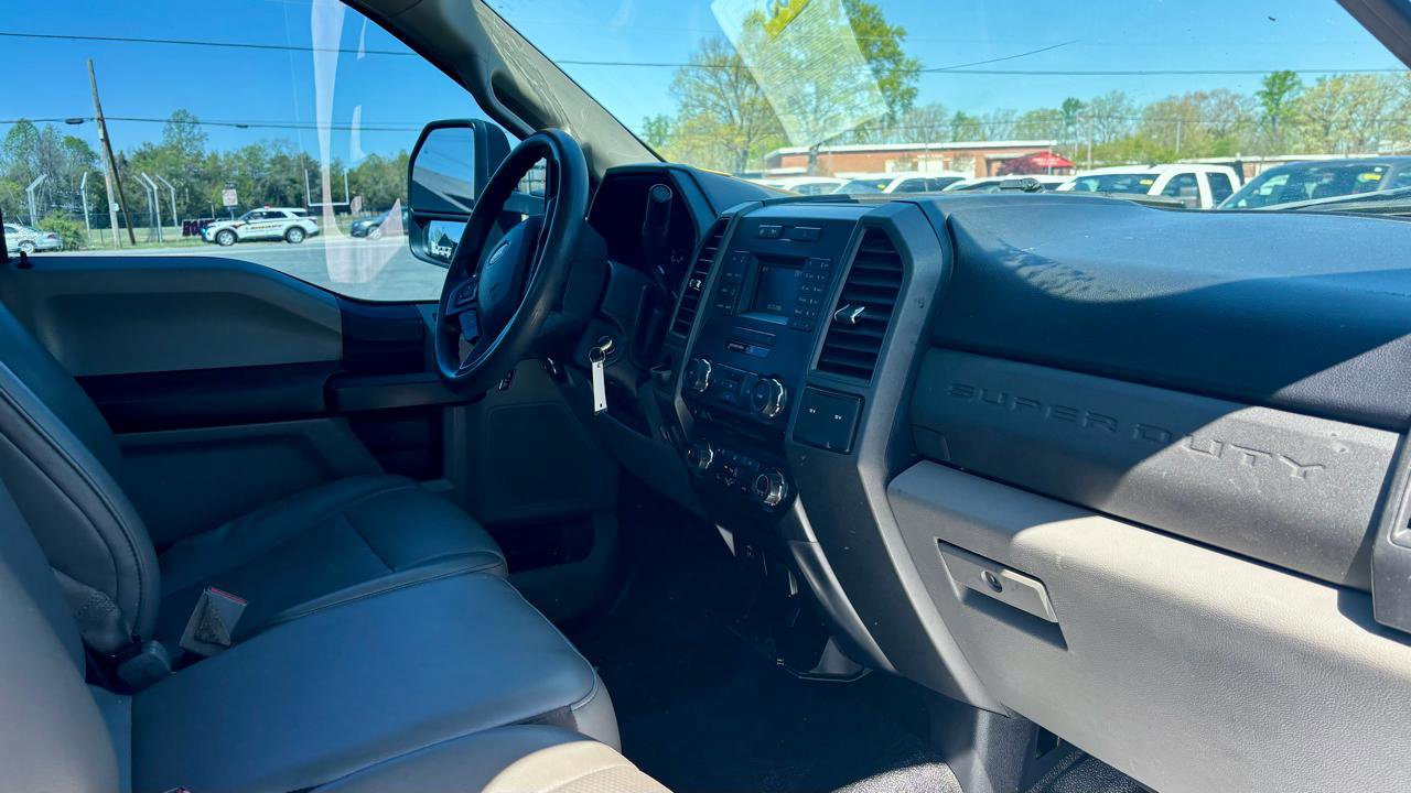 Used 2018 Ford F350 XL w/ Power Equipment Group RWD image 10