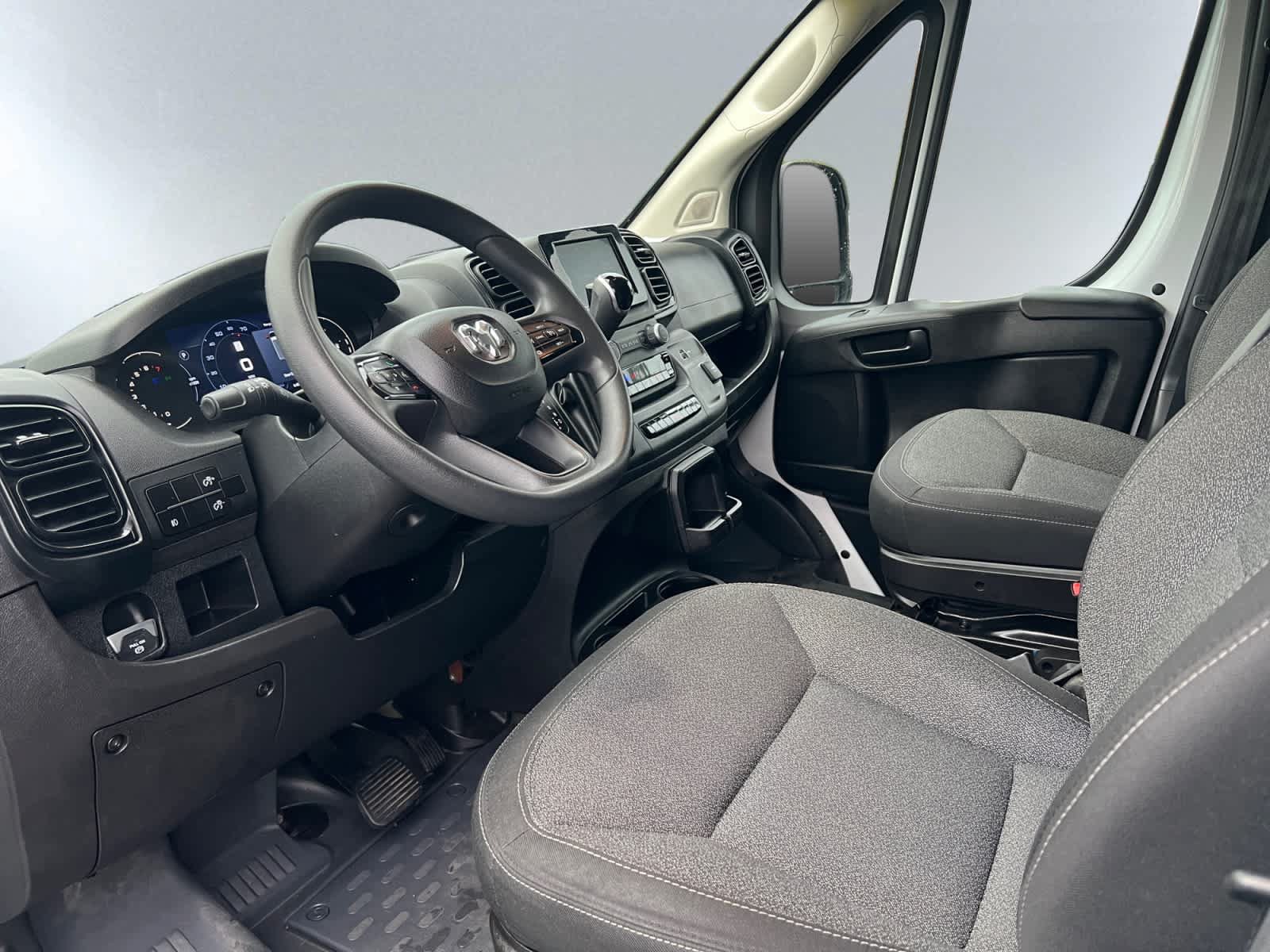 Used 2025 RAM ProMaster 2500 w/ U-Haul Equipment Group FWD image 10