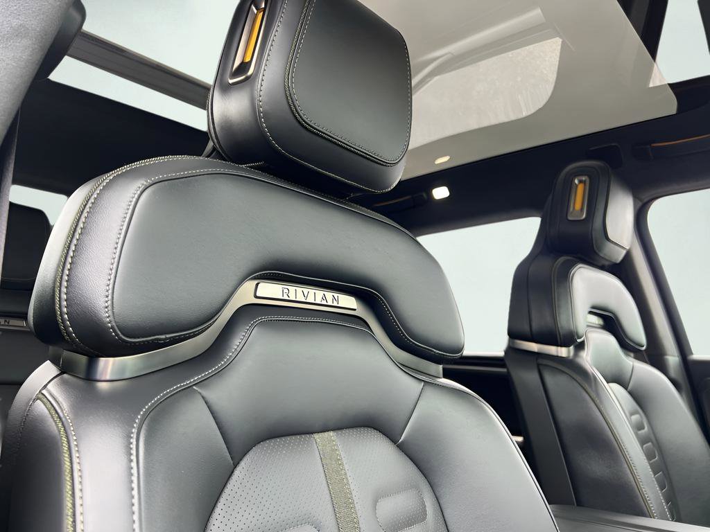 Used 2022 Rivian R1T Launch Edition image 47