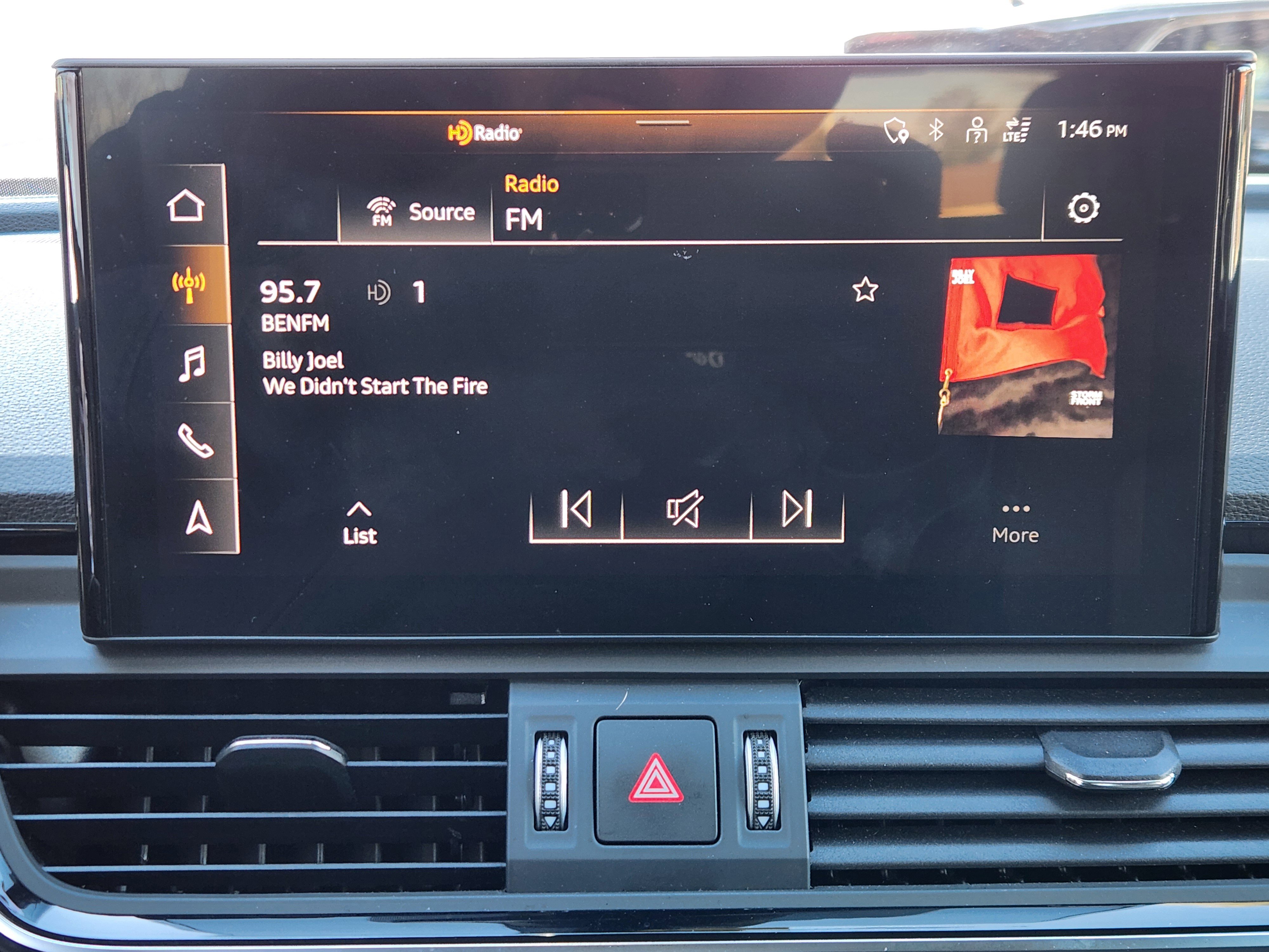 Used 2023 Audi Q5 2.0T Premium w/ Convenience Package image 11