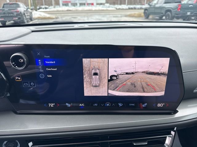 New 2026 Chevrolet Traverse LT w/ Driver Confidence Package AWD/4WD image 2