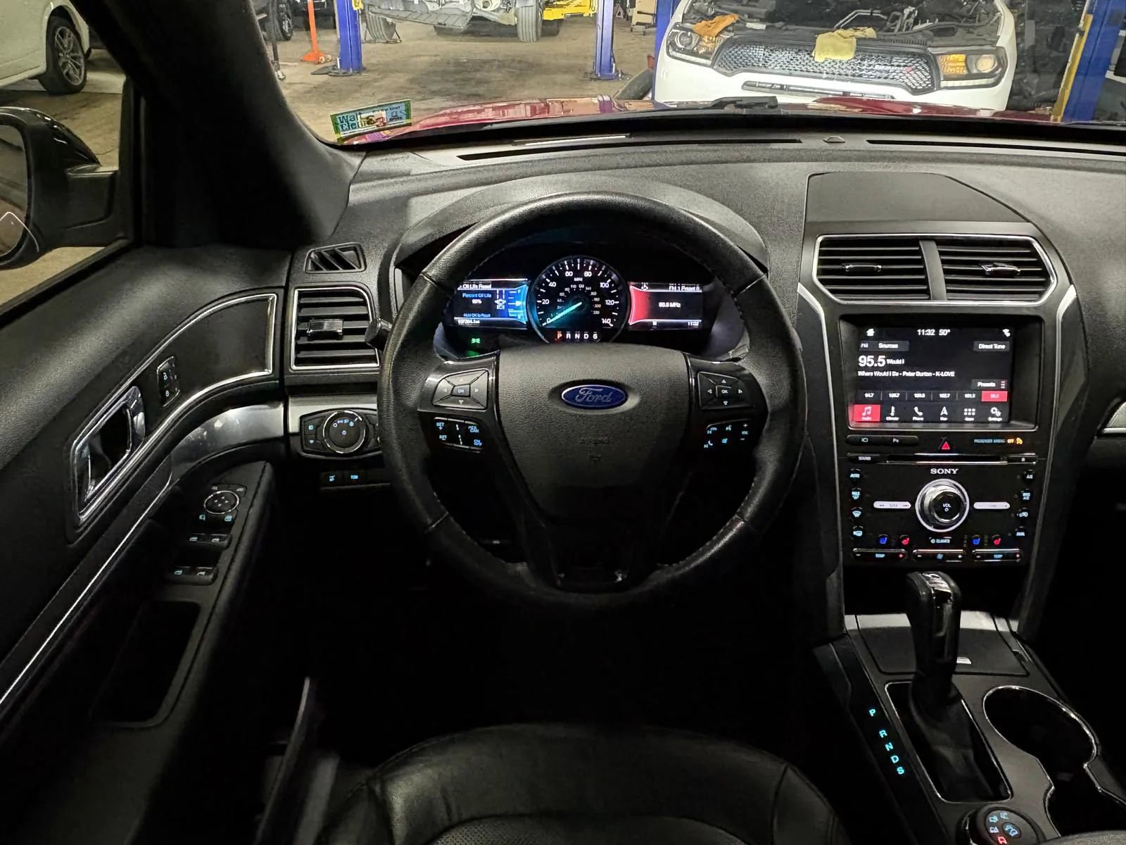 Used 2018 Ford Explorer Sport w/ Equipment Group 401A image 20