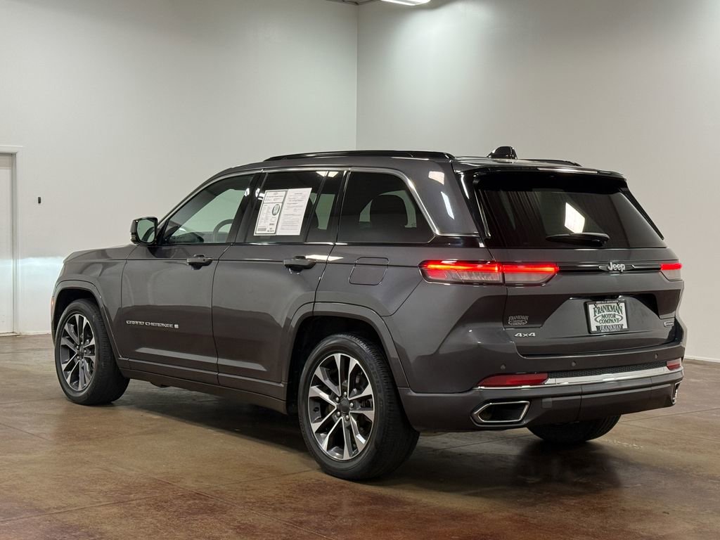 Used 2024 Jeep Grand Cherokee Overland AWD/4WD image 5