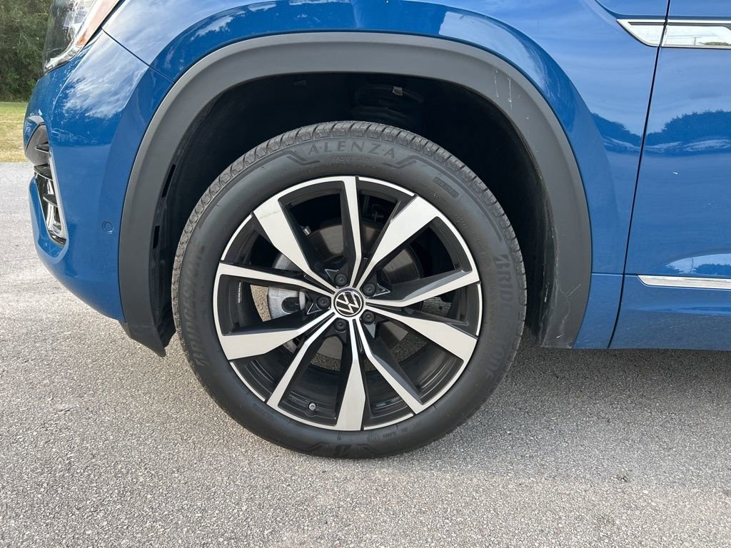 Certified 2025 Volkswagen Atlas SEL Premium R-Line image 57