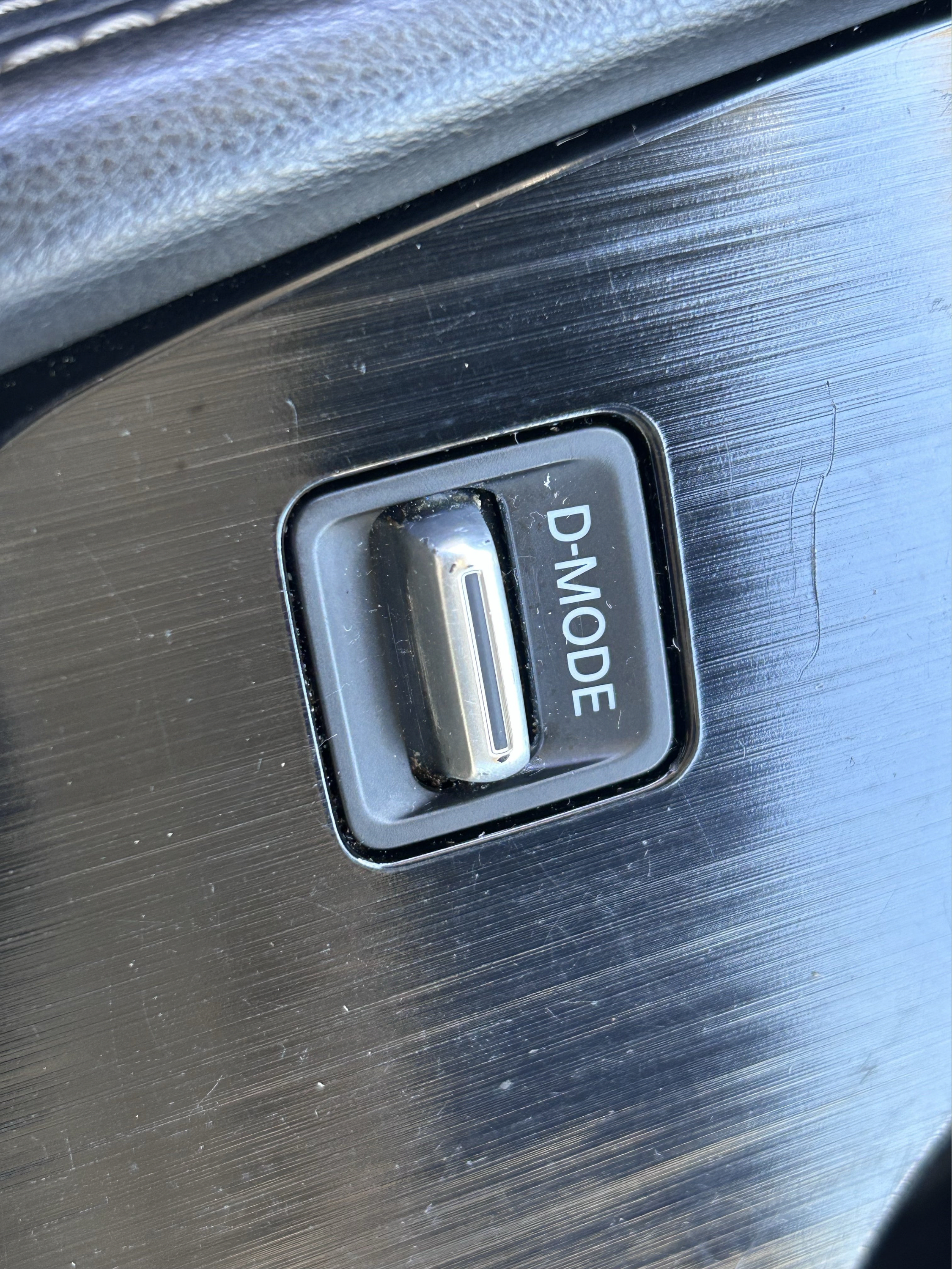 Used 2021 Nissan Rogue SL FWD image 19
