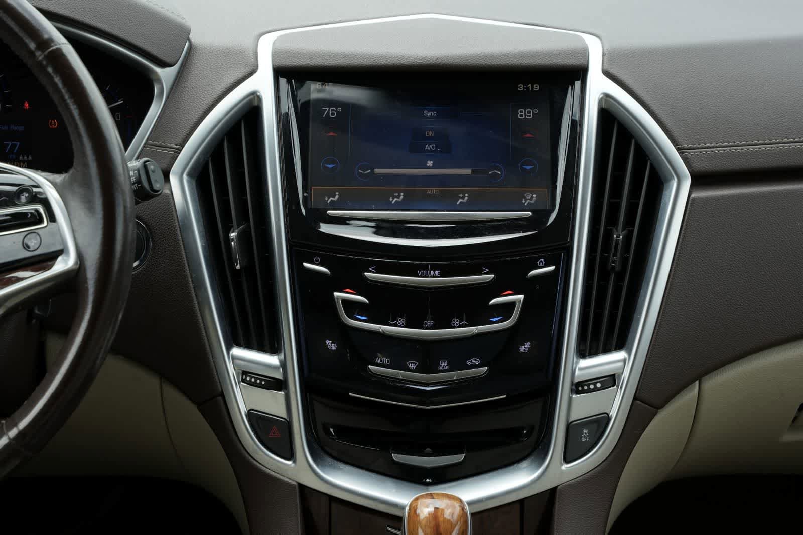 Used 2015 Cadillac SRX Luxury w/ Driver Awareness Package AWD/4WD image 13