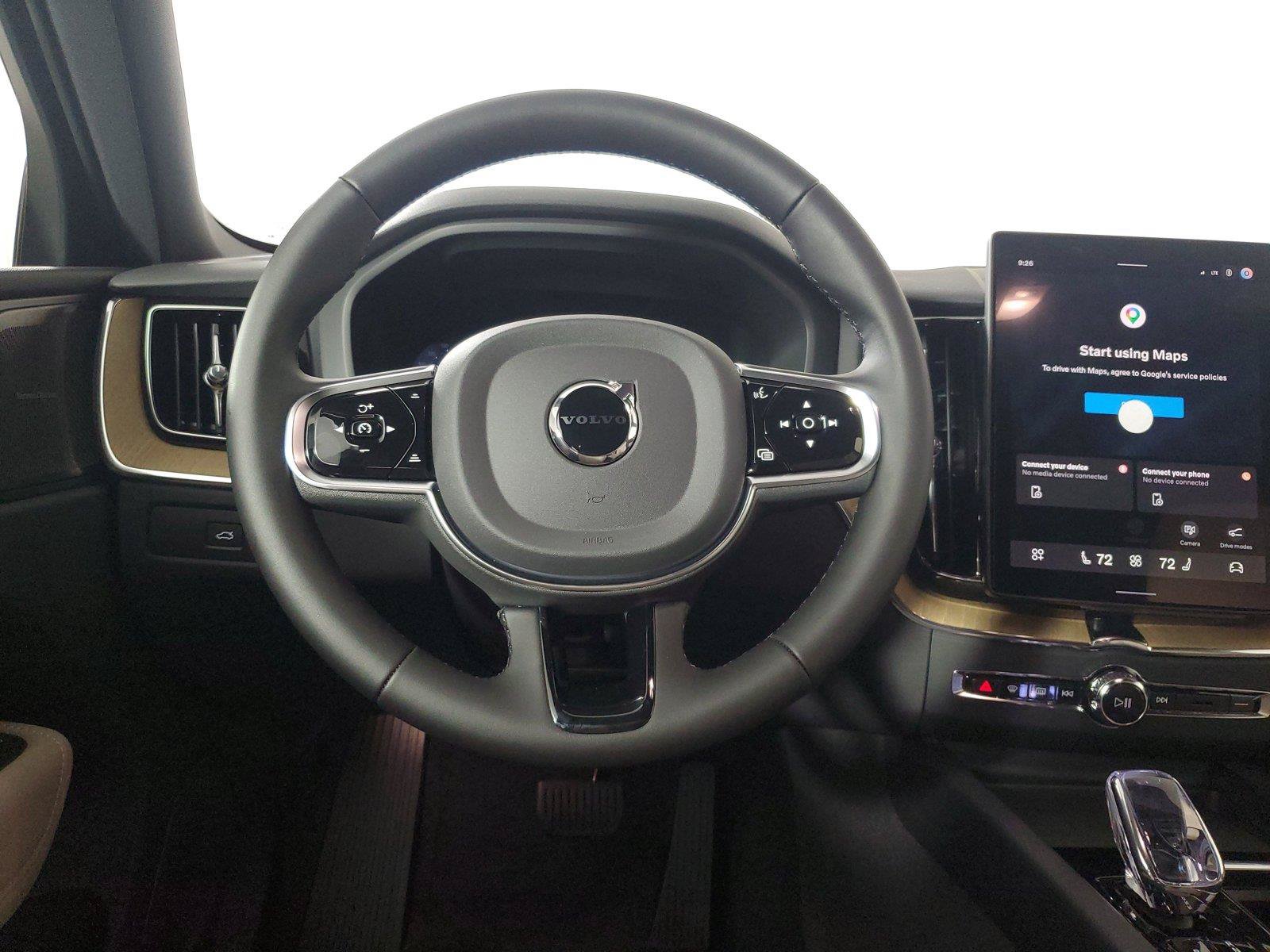 New 2027 Volvo XC60 B5 Plus AWD/4WD image 16